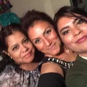 Meet your Posher, Eva i.